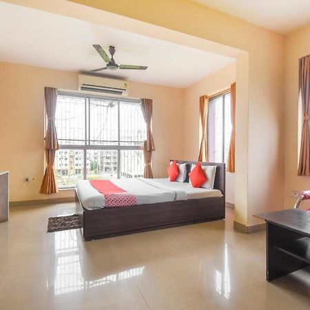 כלכותה Oyo 8125 Orchid Inn מראה חיצוני תמונה